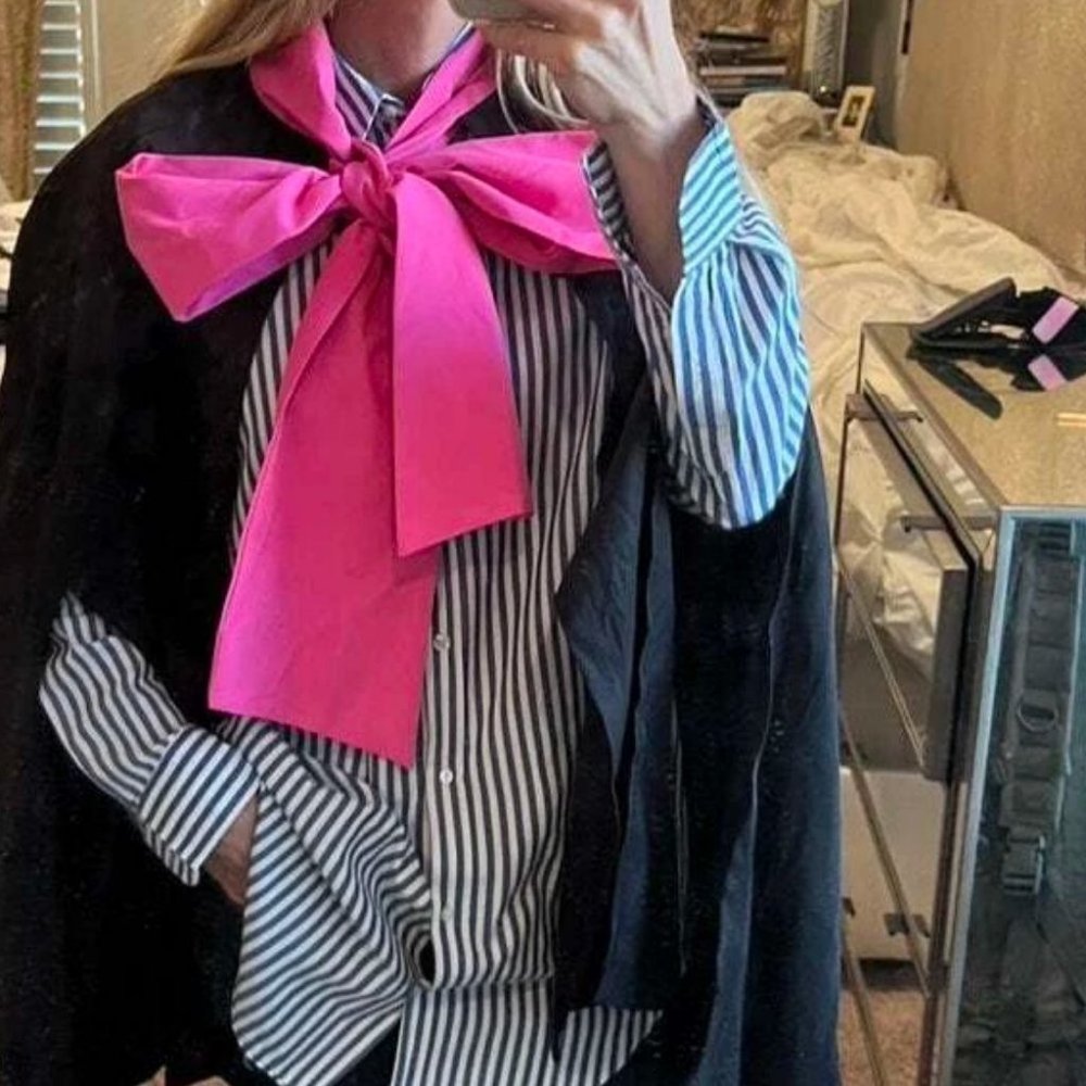 Pink Bow Tie Black Cloak Sleeve Cape Coat Jacket - Picture 5 of 7